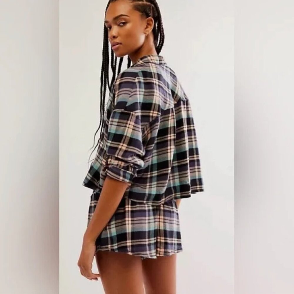 Free People Intimately Wrapped In Flannel Top - Picture 3 of 7